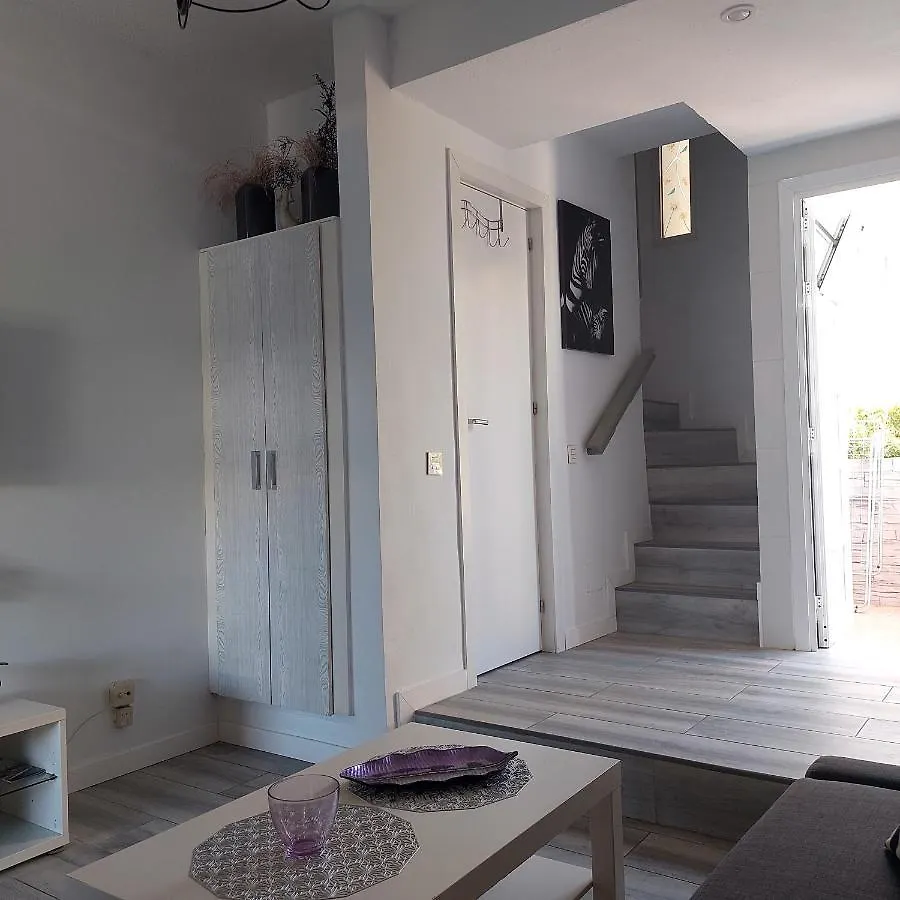 Bungalow In Maspalomas 마스팔로마스 펜션